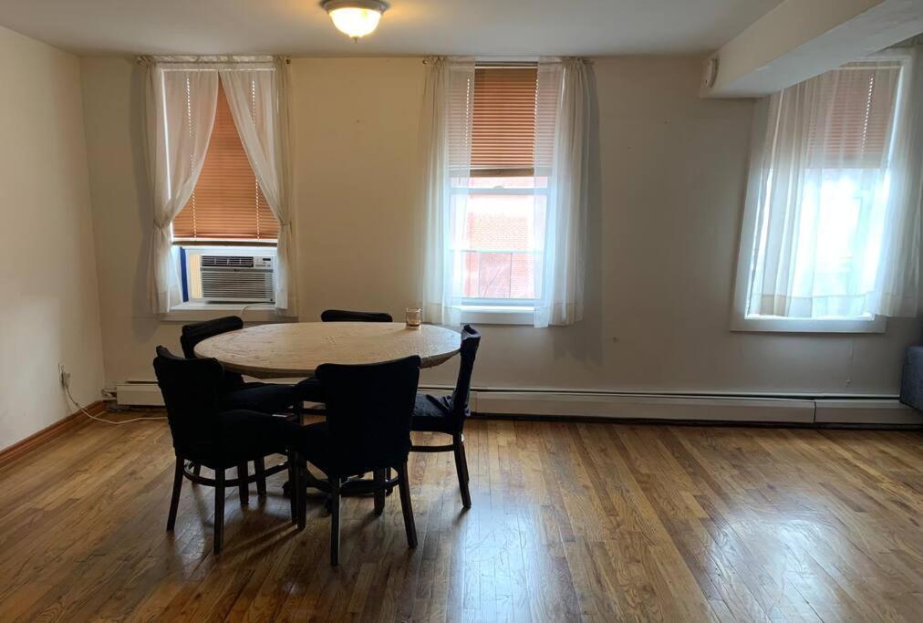 New York Manhattan East Village Extérieur photo