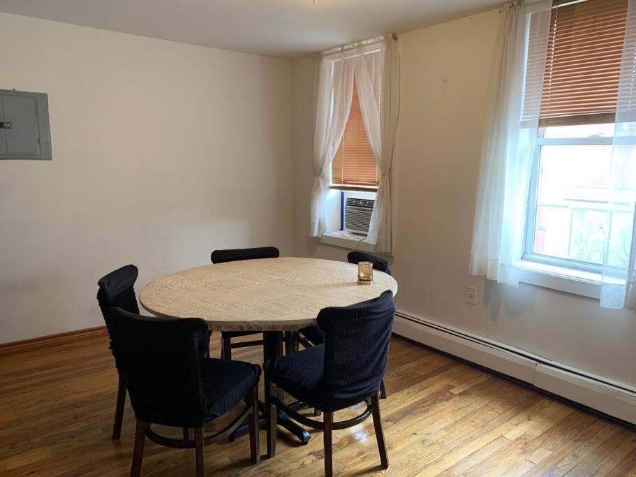 New York Manhattan East Village Extérieur photo